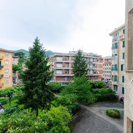 Joivy Bright 3-bedroom In Santa Margherita Apartment *