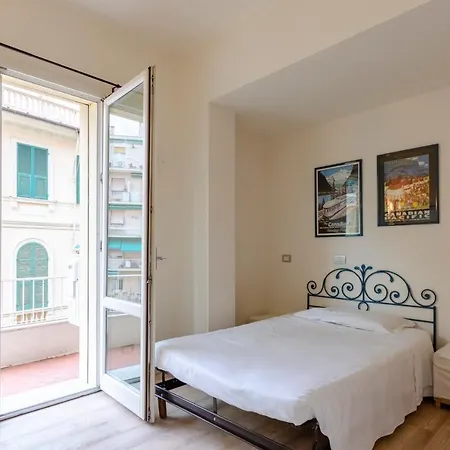 Joivy Bright 3-bedroom In Santa Margherita *