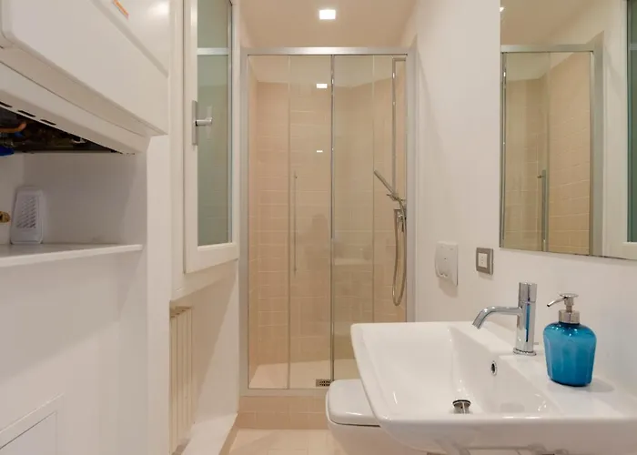 Joivy Bright 3-bedroom In Santa Margherita 아파트 *