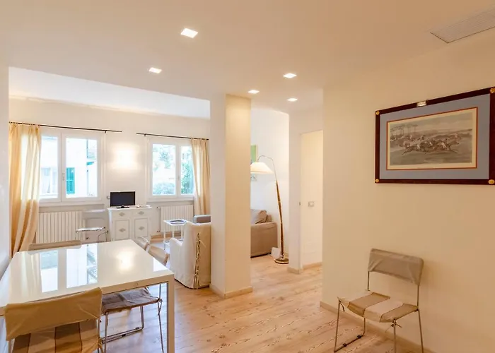 Joivy Bright 3-bedroom In Santa Margherita شقة